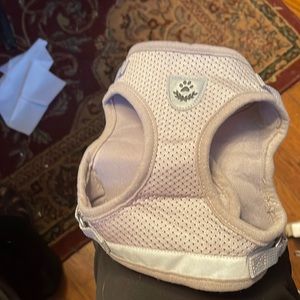 🔴NWOT DOG HARNESS GREY WITH EASY ON AND OFF- long Leash